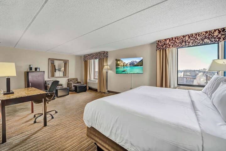 Room 21 of 69
