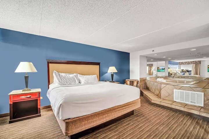 Room 15 of 69