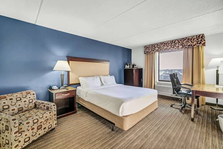 Room 14 of 69